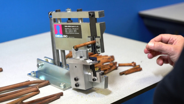 Прививочная машинка Omega Uno